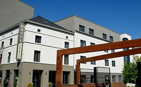 Van Belle Hotel